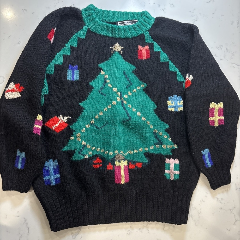 VTG Berek Christmas Sweater 100%Wool Handknit Uruguay Tree Present Thick Cozy SM